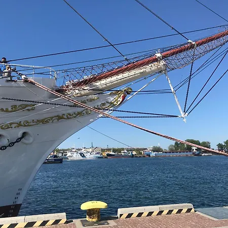 I - Z Parkingiem Апартаменты