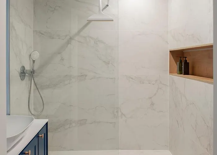 I - Z Parkingiem Apartamento *