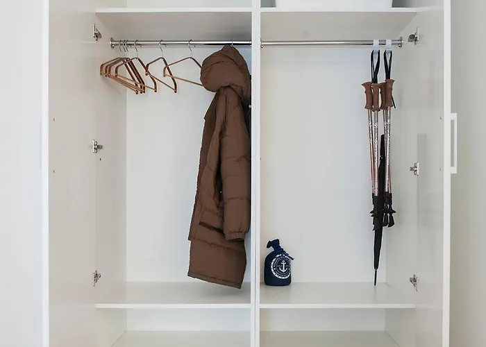 I - Z Parkingiem Apartamento